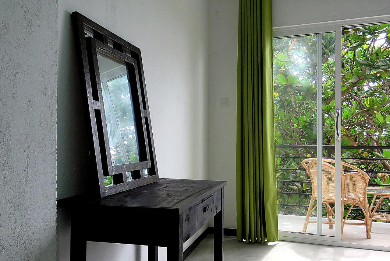 H&C Heaven Beach Hotel Unawatuna Bagian luar foto